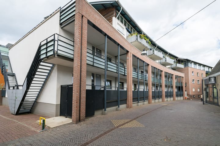 Foto 34 van Walstraat 7-06