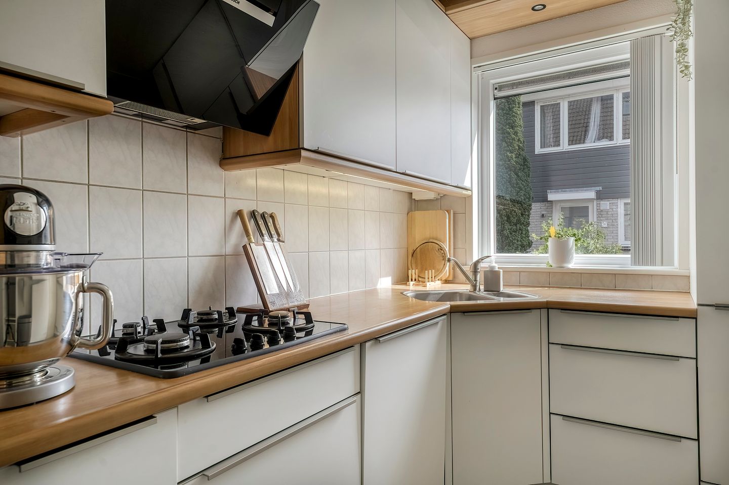 Photo 14 of Joke Smitstraat 15