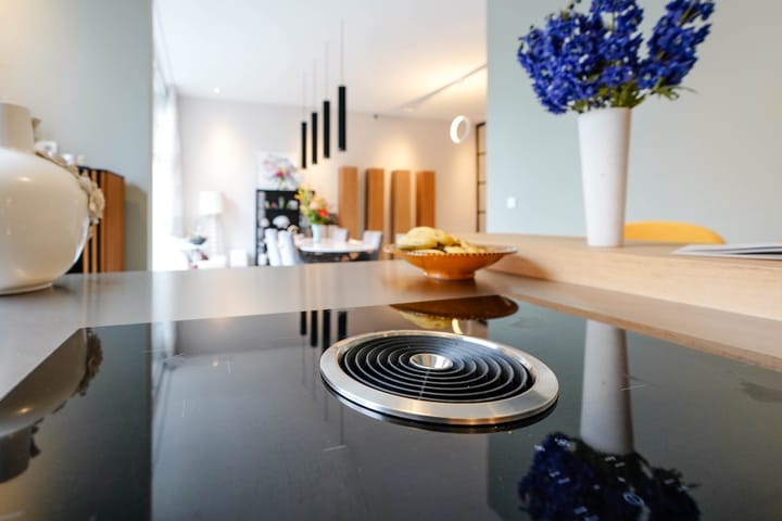 Foto 9 van Raamweg 14