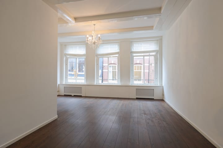 Photo 4 of Prinsenstraat 12-A