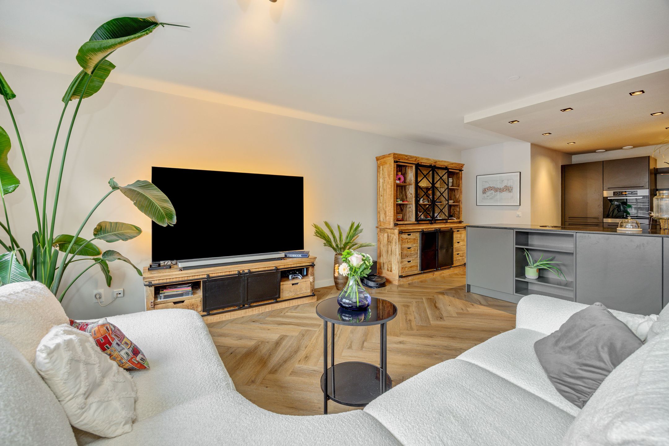 Foto 21 van Mignot en De Blockplein 66