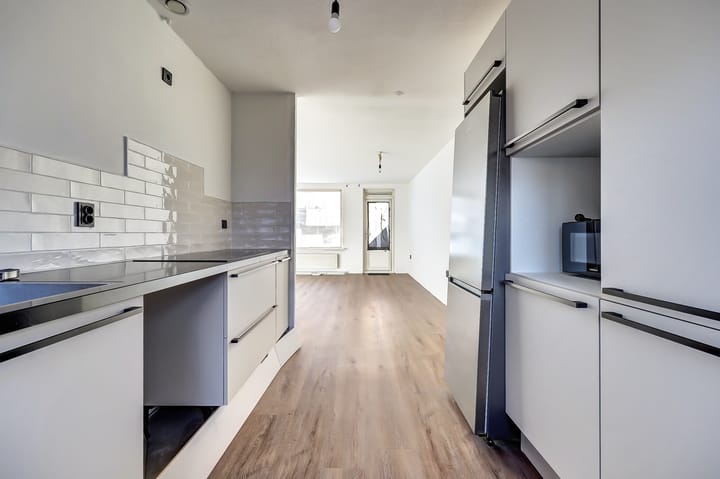 Photo 5 of Schaduwgras 77