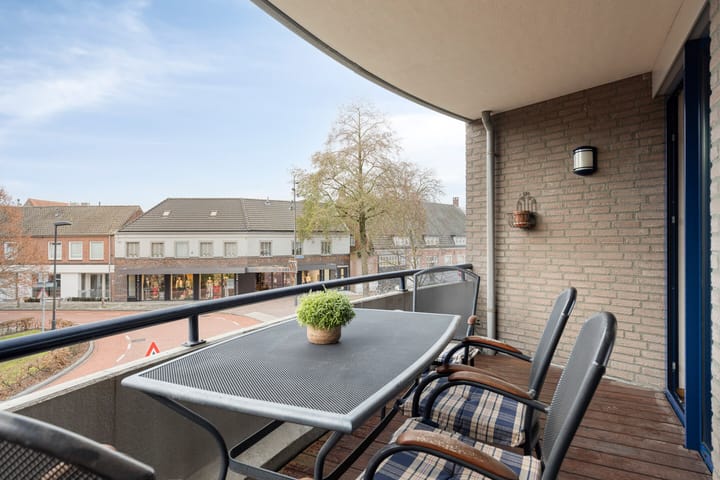 Foto 8 van Tuinstraat 11