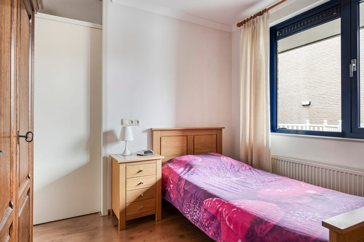 Foto 21 van Tuinstraat 11