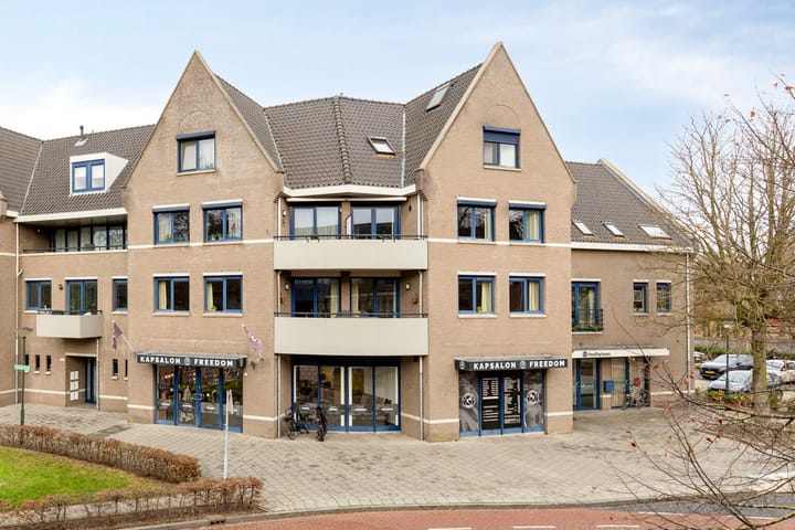 Foto 37 van Tuinstraat 11