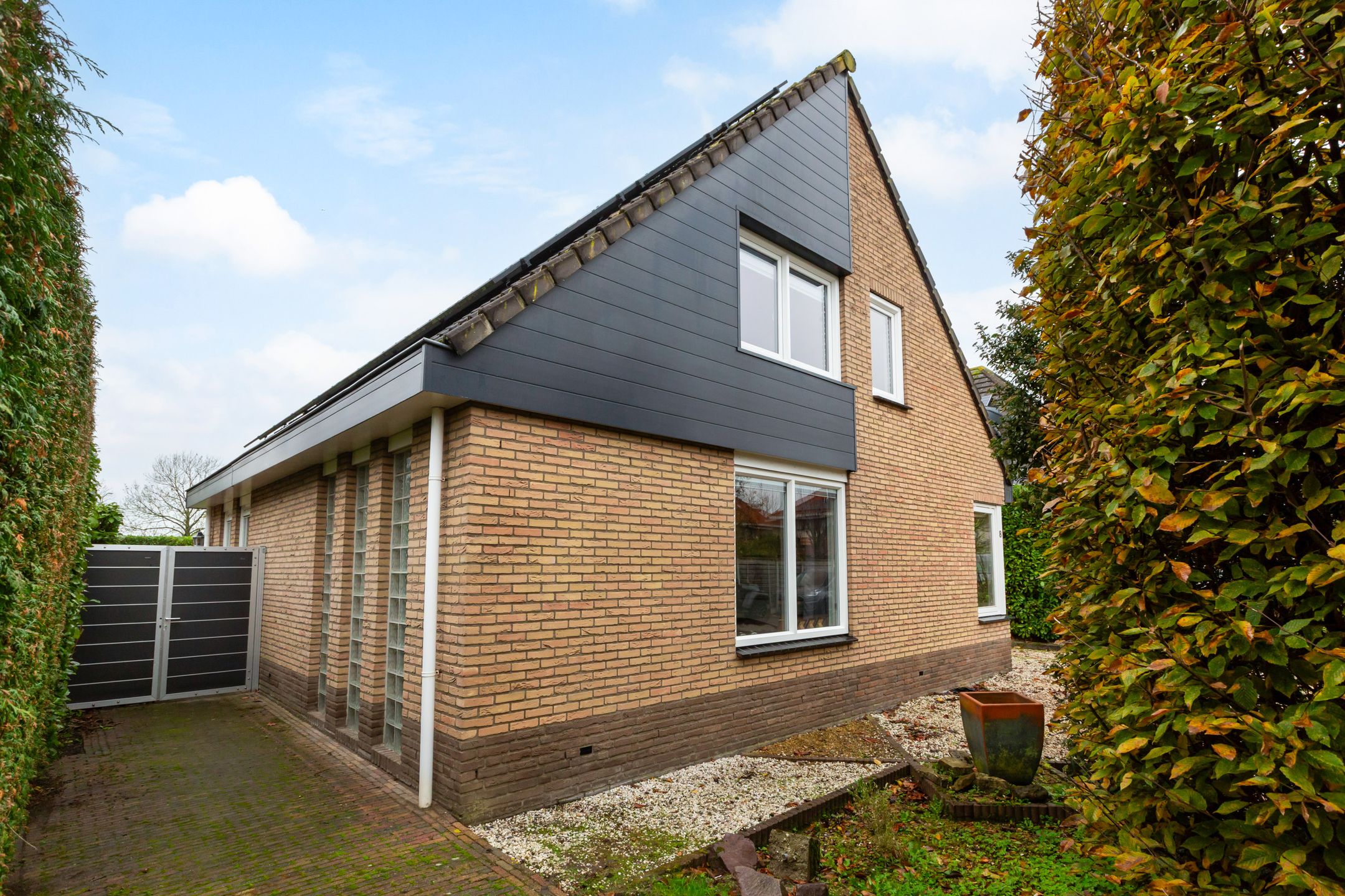 Foto 6 van Livius 8