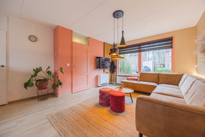 Foto 8 van Valeriaanstraat 33