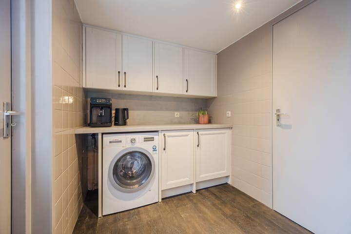 Foto 15 van Valeriaanstraat 33