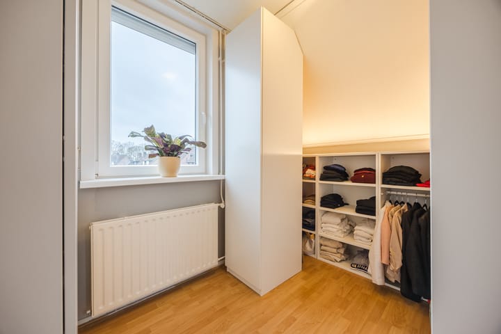 Foto 21 van Valeriaanstraat 33