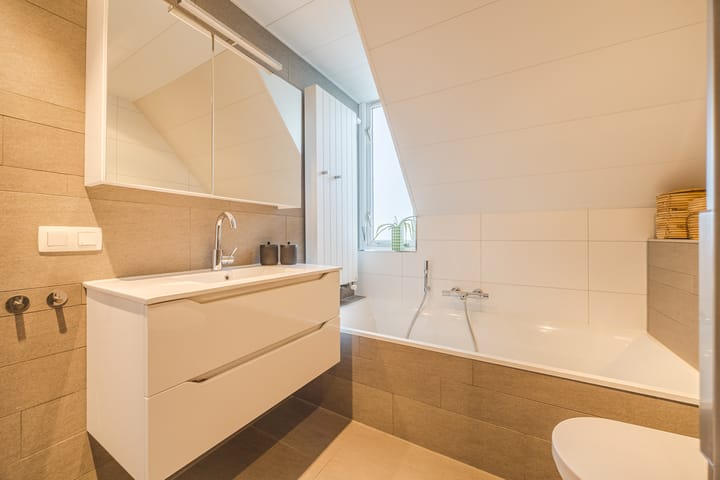 Foto 23 van Valeriaanstraat 33