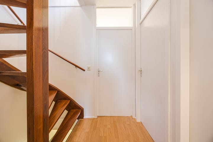 Foto 25 van Valeriaanstraat 33