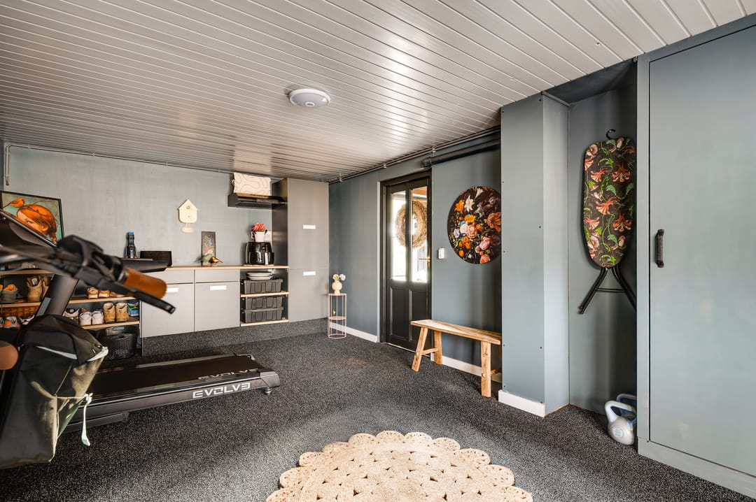 Photo 23 of Hinkert 41