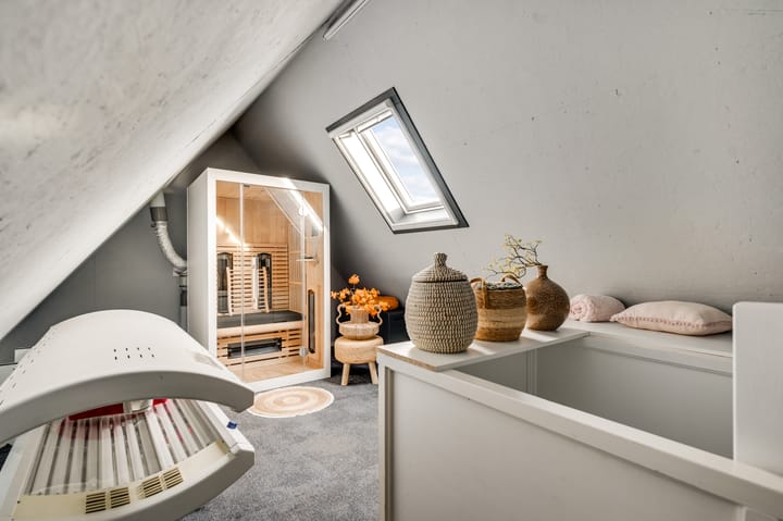 Photo 39 of Hinkert 41