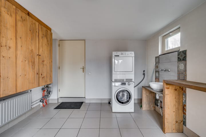 Photo 37 of Eindstraat 17