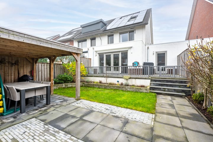 Photo 5 of Vlierhoeve 63