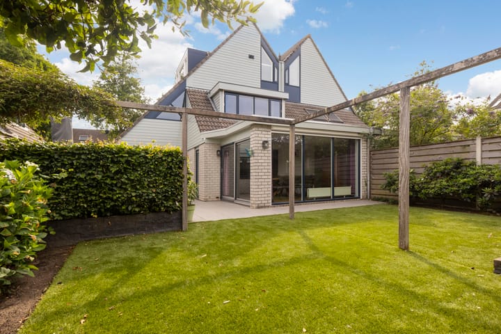 Photo 36 of Rembrandtlaan 108