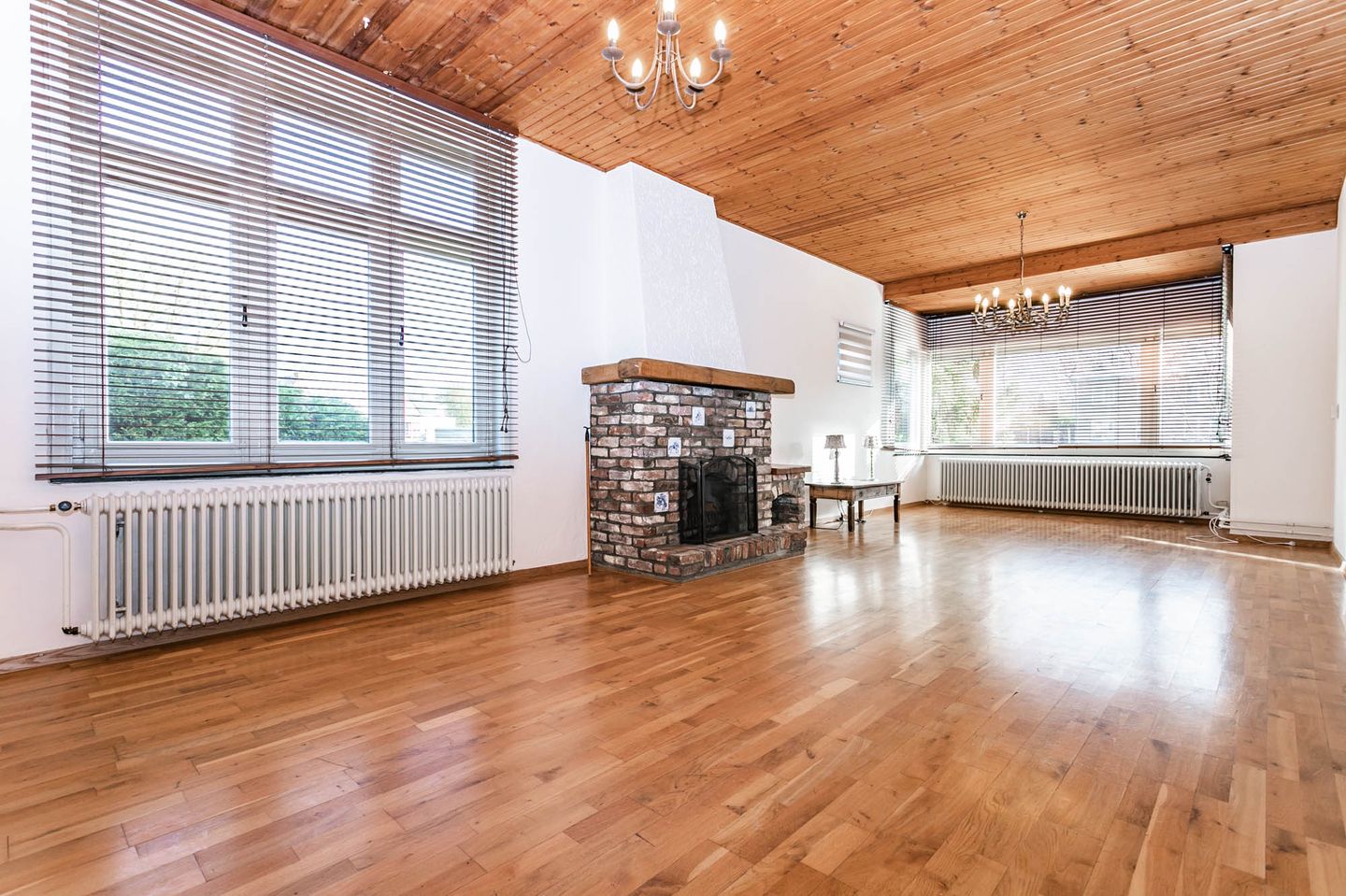 Foto 10 van Aalbekerweg 15