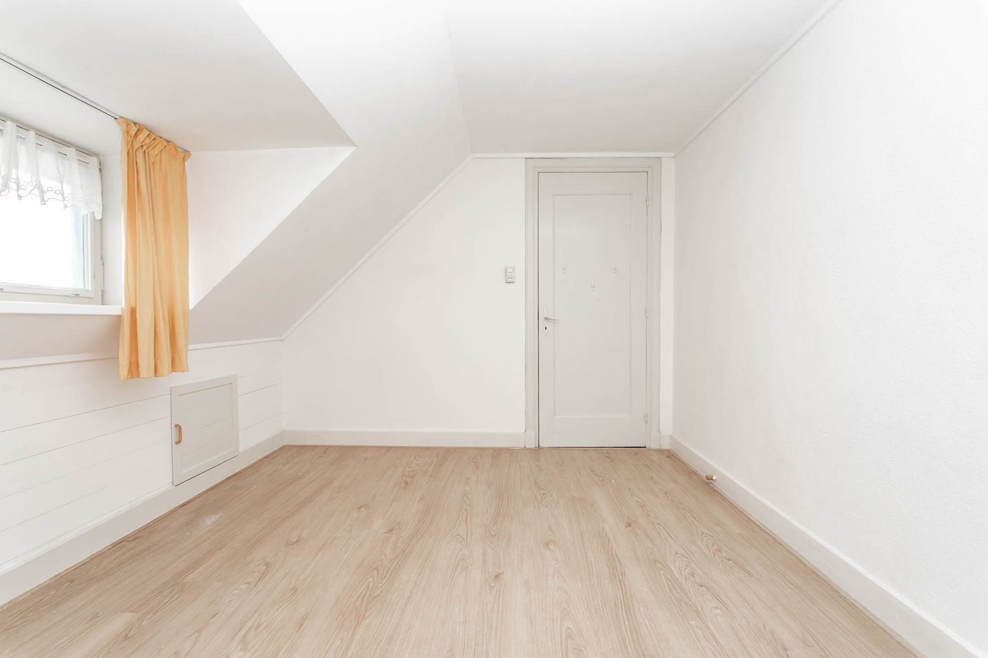 Foto 29 van Aalbekerweg 15