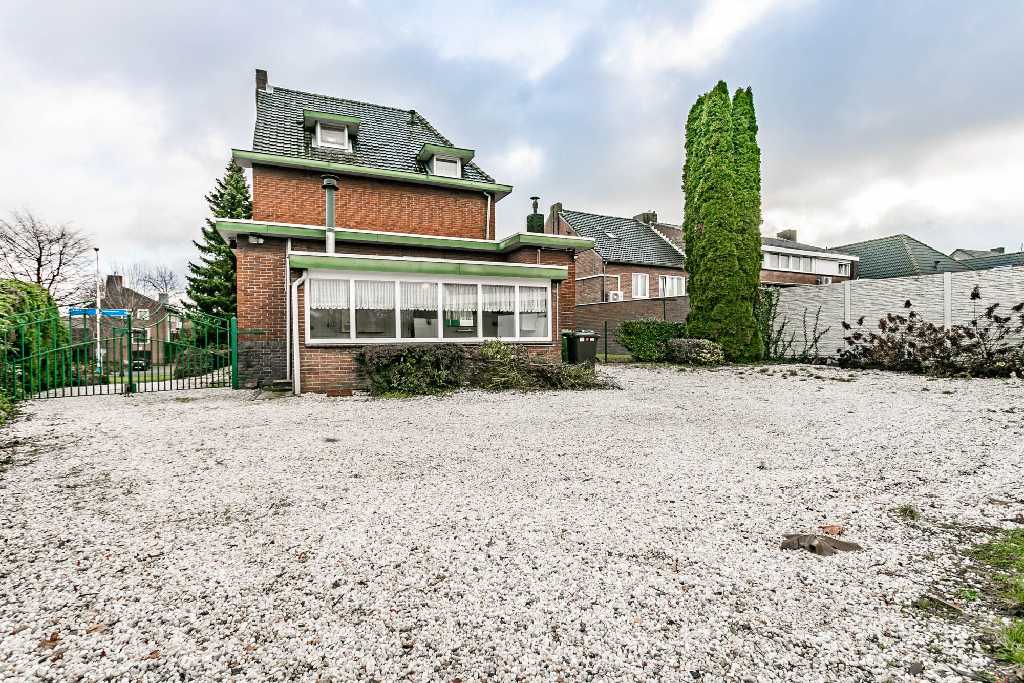 Foto 39 van Aalbekerweg 15