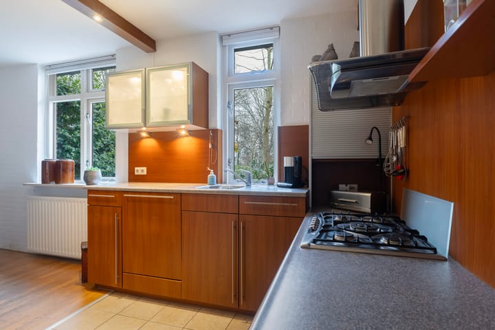 Photo 13 of Roordaburg 40