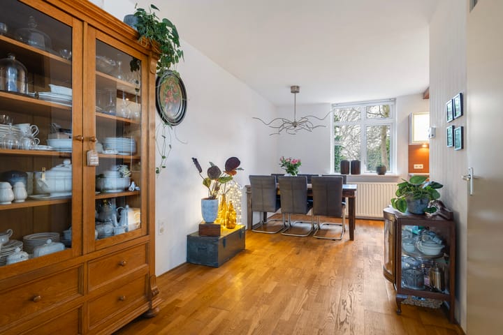 Photo 9 of Roordaburg 40