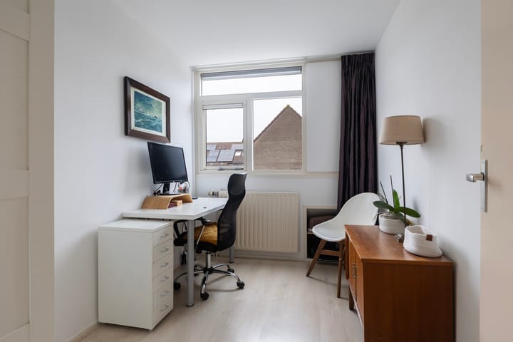 Photo 18 of Roordaburg 40