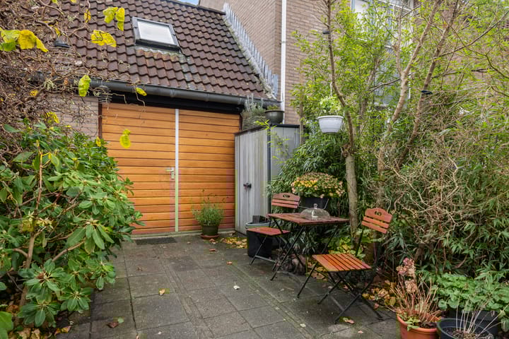 Photo 36 of Roordaburg 40