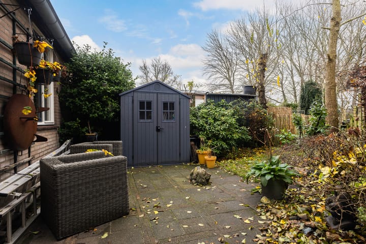 Photo 34 of Roordaburg 40