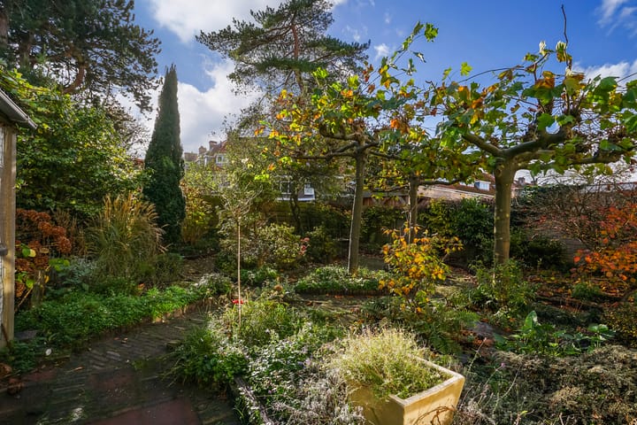 Foto 15 van Aronskelkweg 84