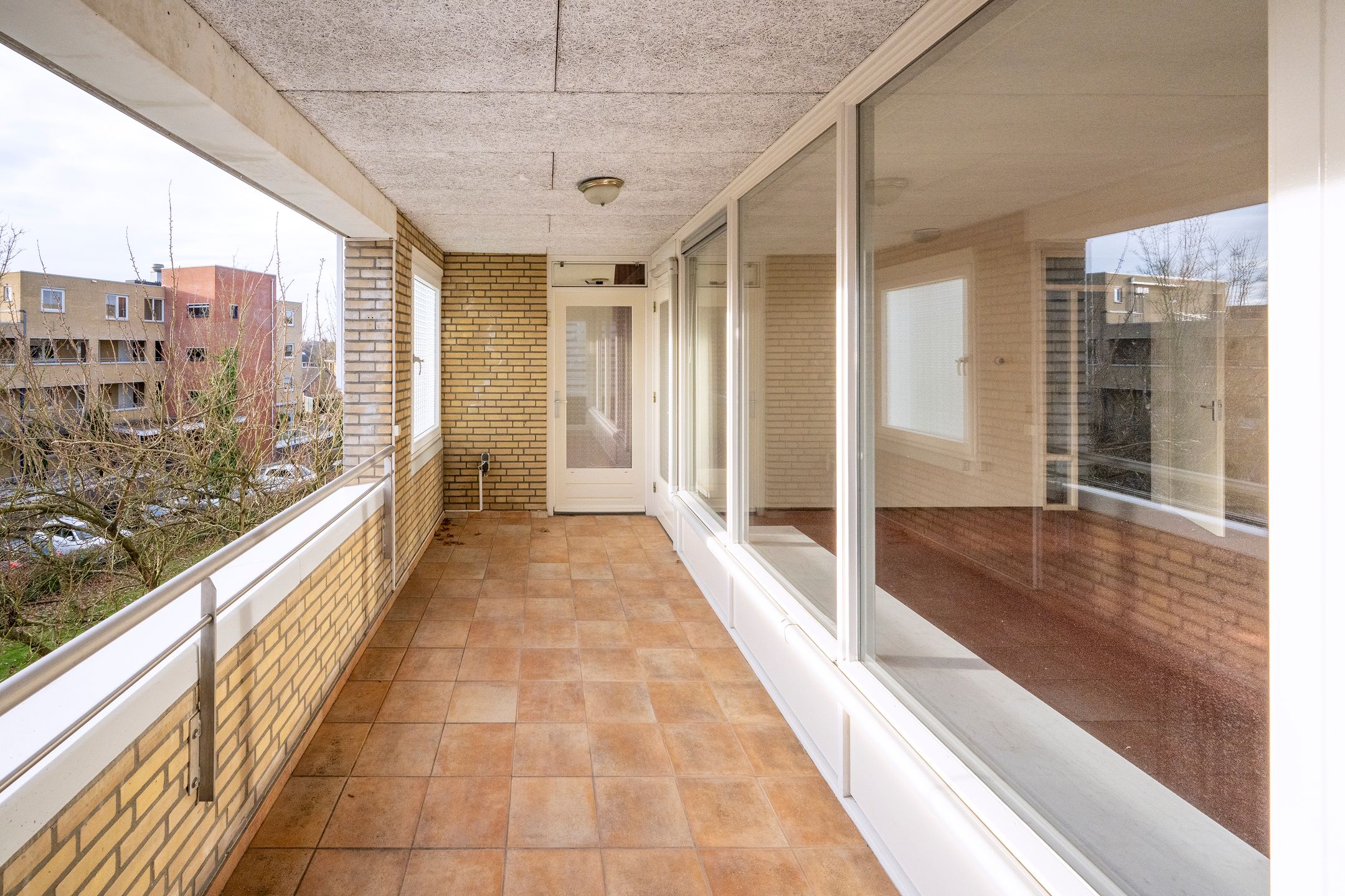 Foto 9 van Bernstein 76