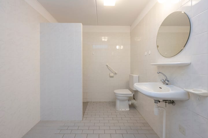 Foto 13 van Bernstein 76