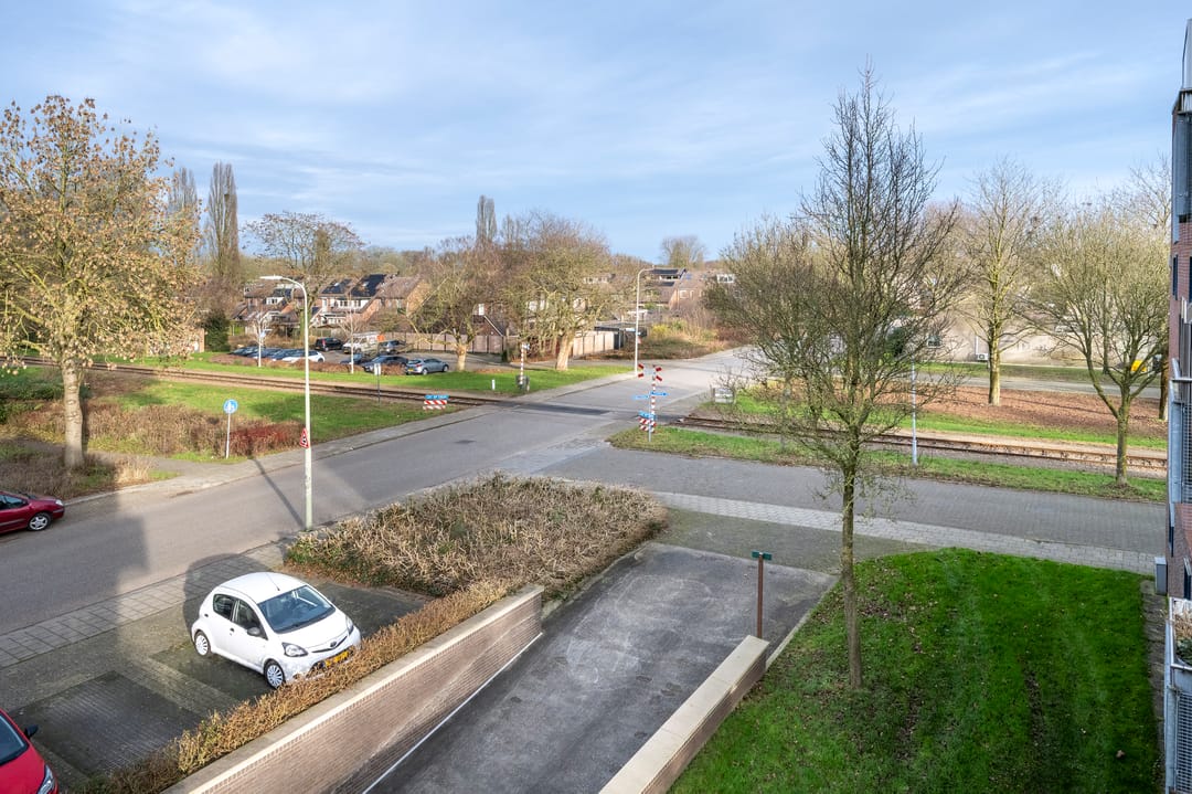 Foto 26 van Bernstein 76