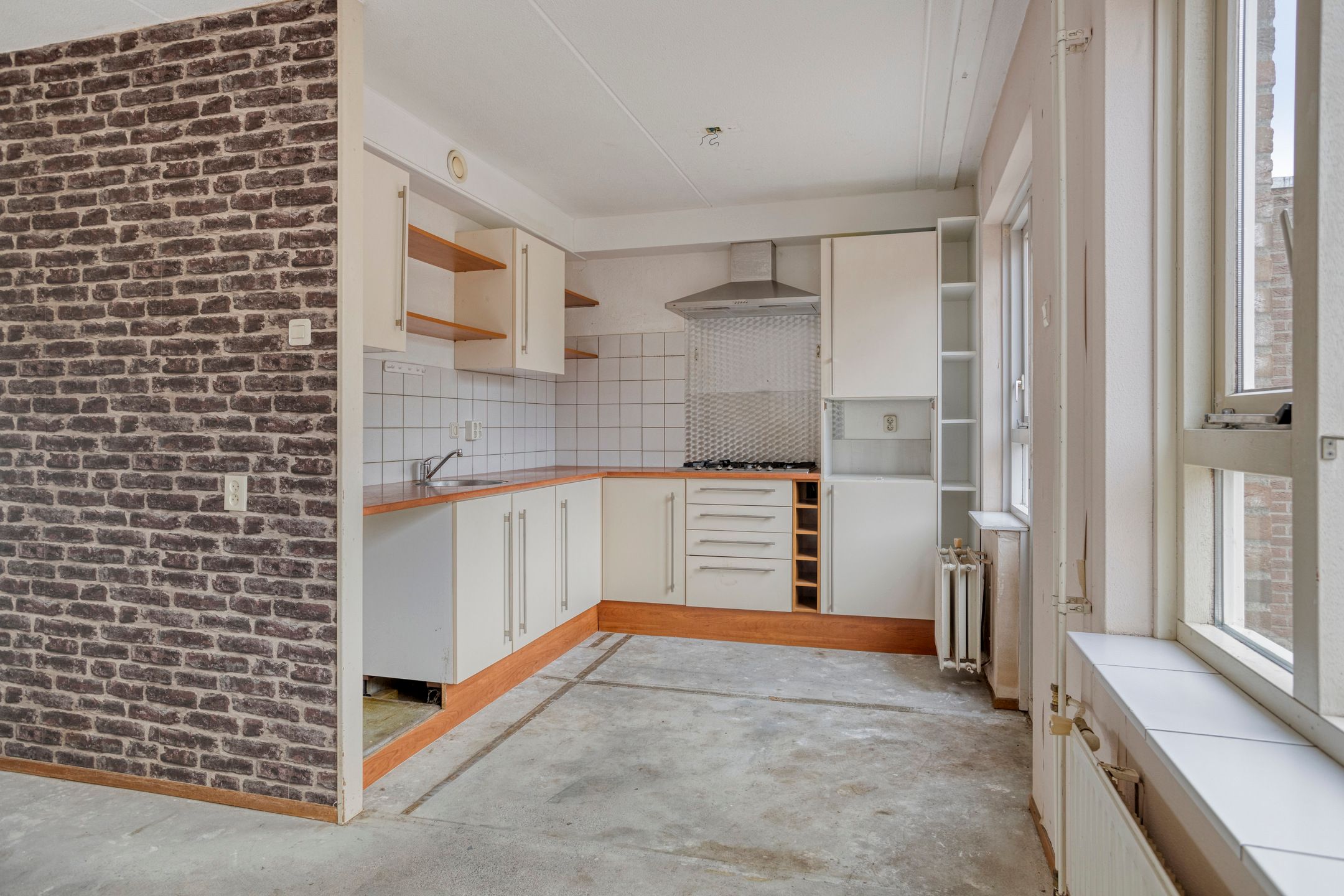 Foto 12 van Warring 21