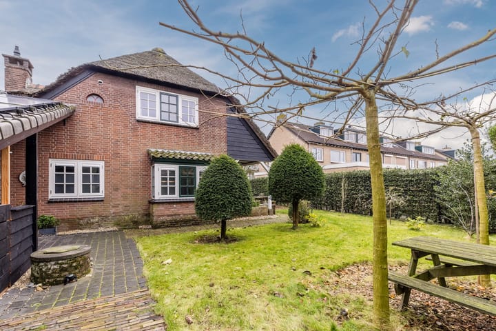 Foto 5 van Warmoezierslaan 32