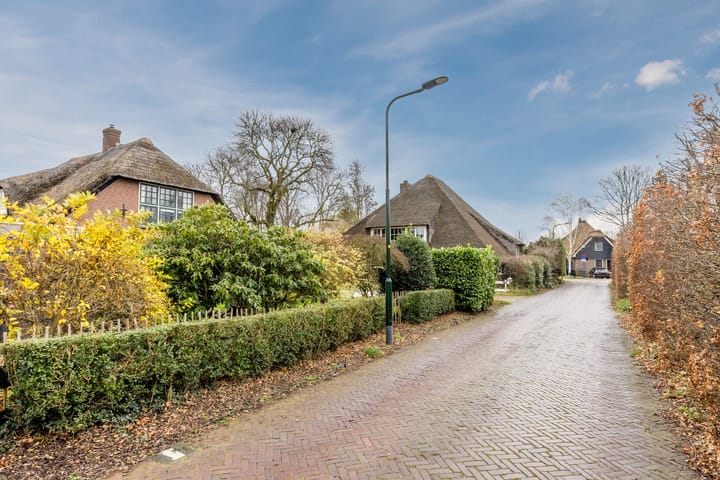 Foto 7 van Warmoezierslaan 32