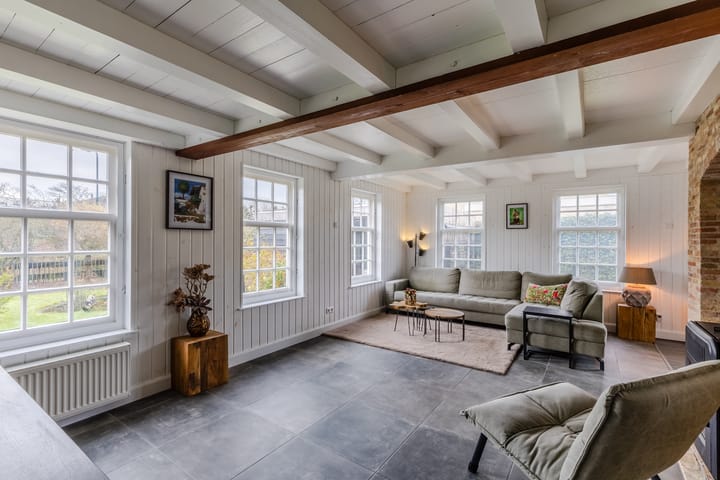 Foto 12 van Warmoezierslaan 32