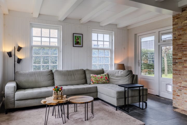 Foto 13 van Warmoezierslaan 32