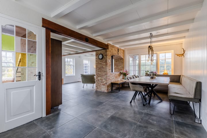 Foto 16 van Warmoezierslaan 32