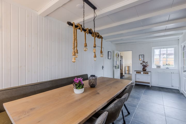 Foto 18 van Warmoezierslaan 32