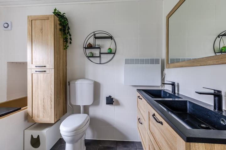 Foto 28 van Warmoezierslaan 32