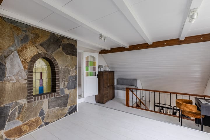 Foto 51 van Warmoezierslaan 32