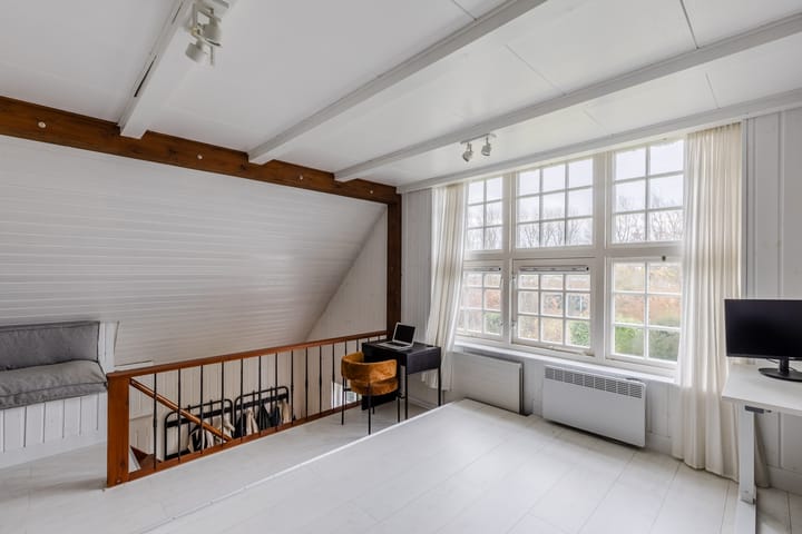 Foto 52 van Warmoezierslaan 32