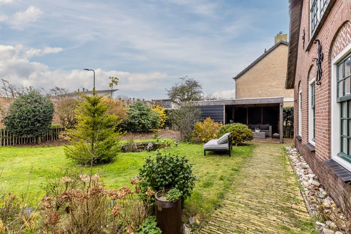 Foto 55 van Warmoezierslaan 32