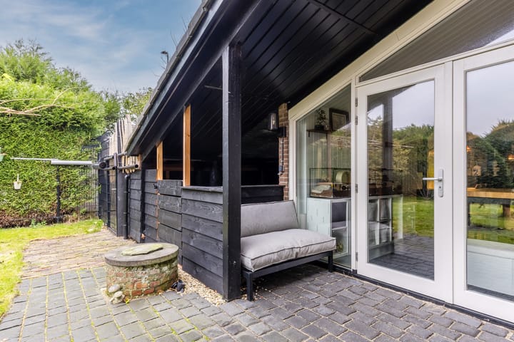 Foto 62 van Warmoezierslaan 32