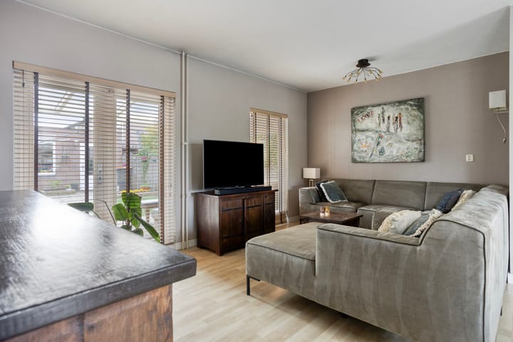 Foto 11 van Denekampstraat 10