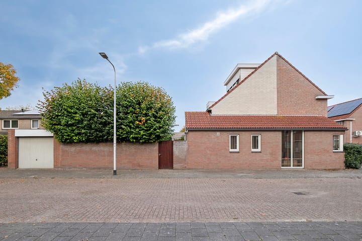 Foto 41 van Denekampstraat 10