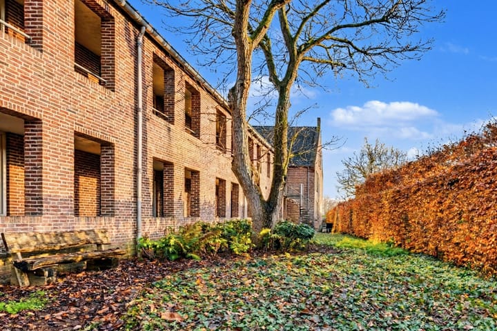 Photo 14 of Broekstraat 39