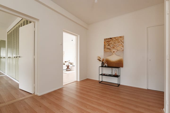 Photo 9 of Theresiastraat 79-A