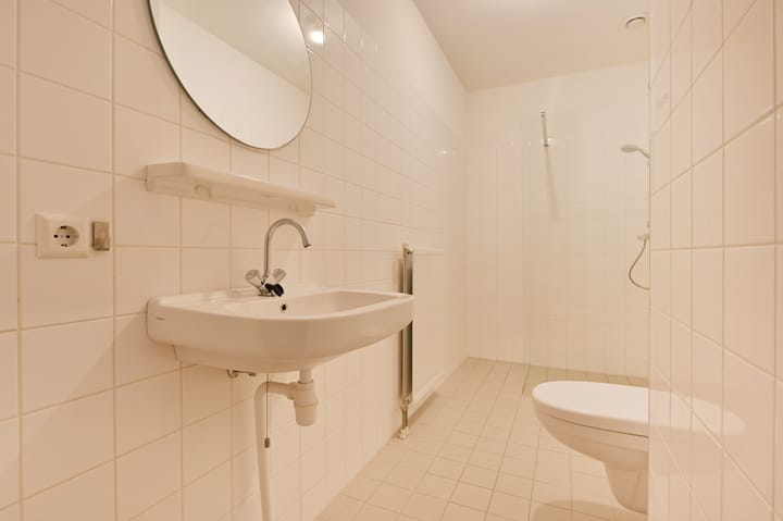 Photo 4 of Ambachtsgaarde 210