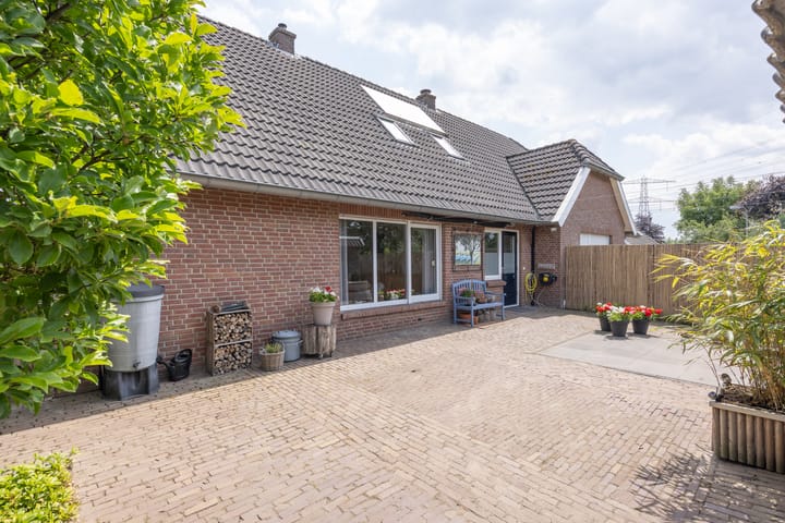 Foto 50 van Waalstraat 27